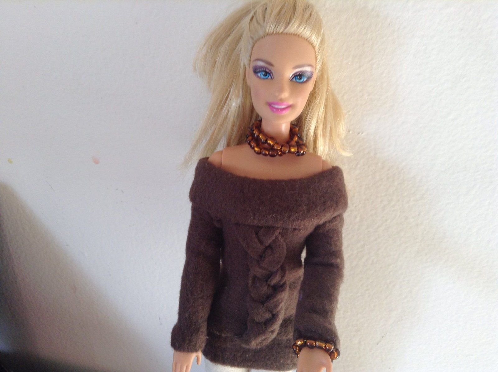 Suéter o jersey para muñecas Barbie - Patrones Mil