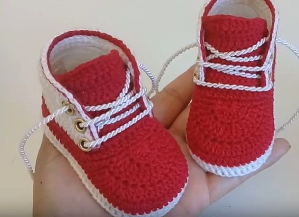 Tendencia Elemental Deshabilitar DIY Botitas bebé a crochet modelo Eduardo - Patrones gratis
