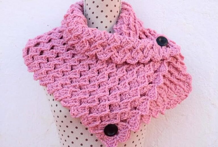 Cuello bufanda en relieve a crochet